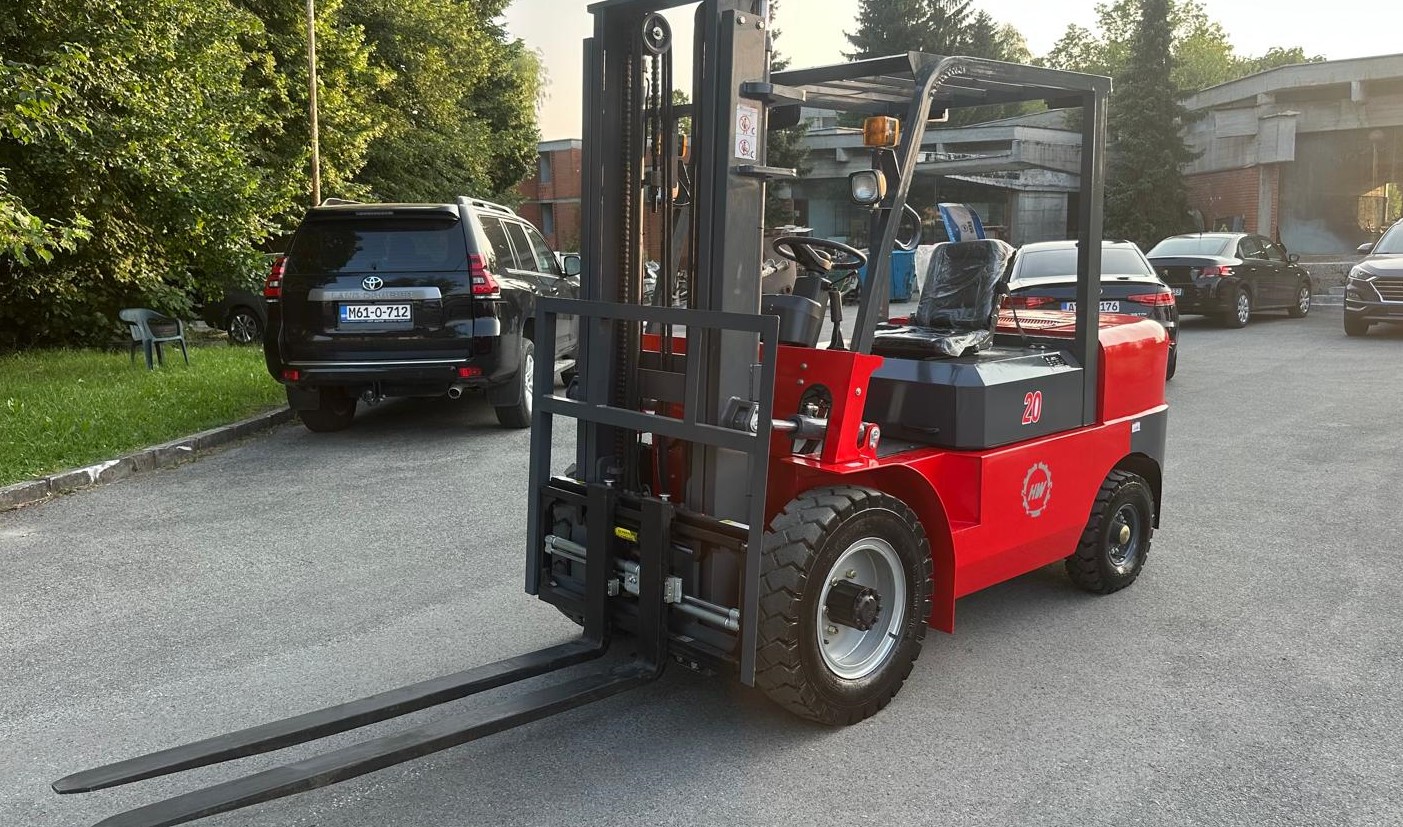 #auto alt preko naziva slike